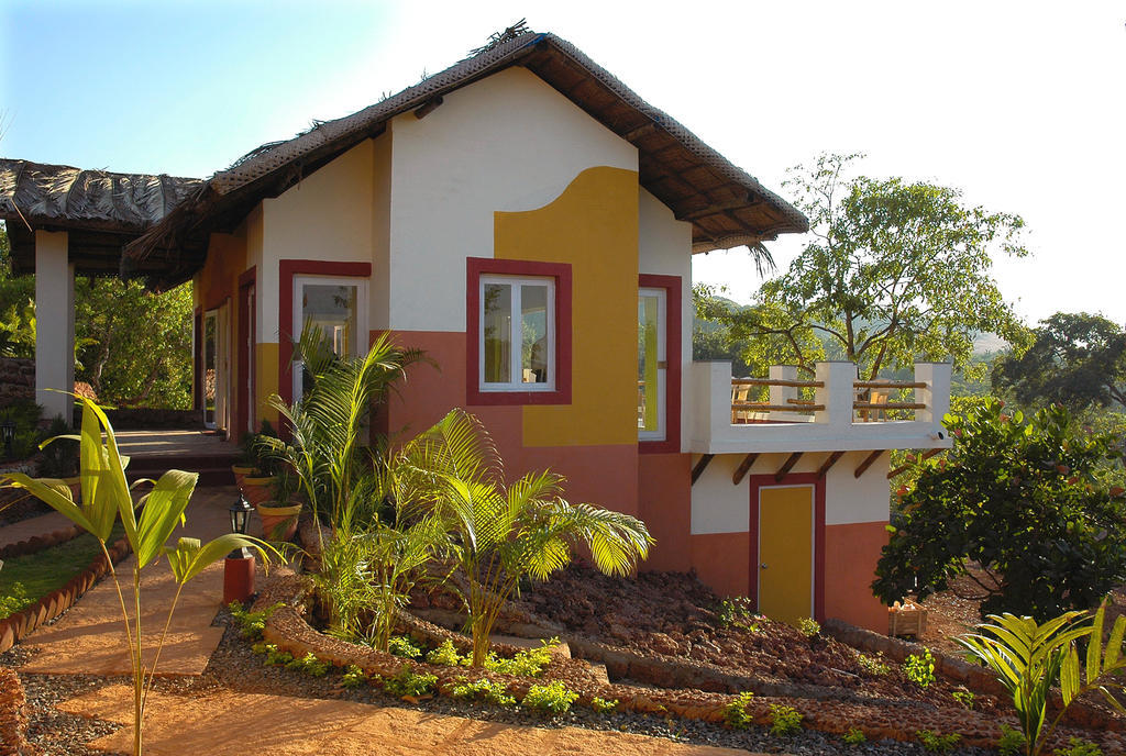 Nirvana Hermitage Anjuna Exteriör bild